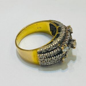 Ring 011