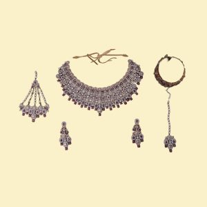 Necklaces 015