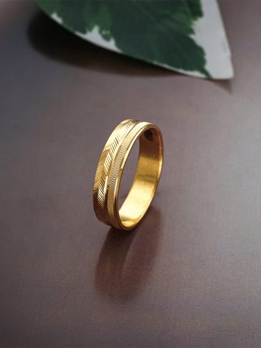 Engraved-Leaf-Pattern-Gold-Band-–-RNCL0459-S358