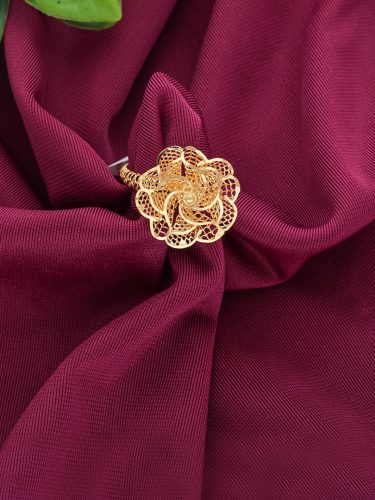 Gilded-Feather-Serenity-Ring